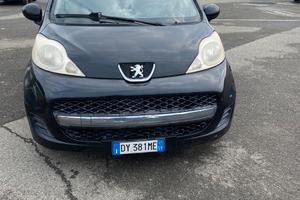 Peugeot 107 benzina