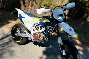 HUSQVARNA 701