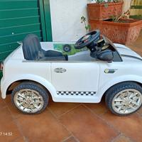 Macchinetta bimbo Mini Cooper decappot. a batteria