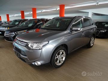 Mitsubishi Outlander 2.2 DI-D Intense 4x4 7 posti 