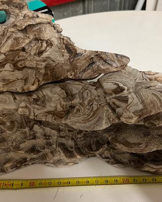 Roccia, decorazione acquario tartarughe e pesci