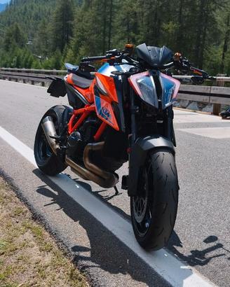 KTM Superduke 1290 r