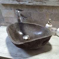 Lavabo in pietra
