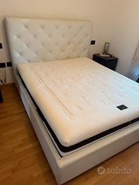 Letto matrimoniale contenitore in ecopelle