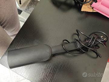 PIASTRA PROFESSIONALE PER CAPELLI ONDULATI A ONDE 