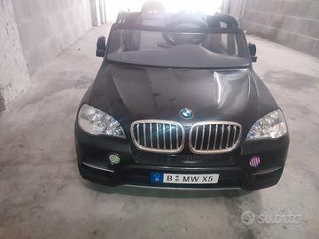 Auto elettrica BMW con telecomando 