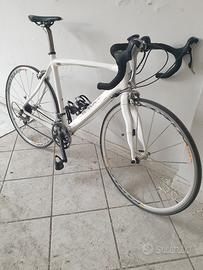 Bici Da Corsa Monoscocca Carbonio Shimano Ultegra