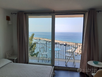 Dal 27 luglio al 3 Agosto, sul mare vicino Acciaro