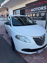 Lancia Ypsilon 1.2 GPL
