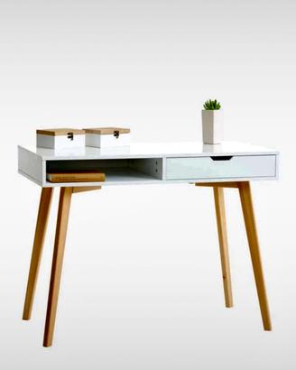Scrivania in legno NUOVA