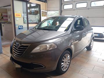 Lancia Ypsilon 1.2 69 CV Platinum permute