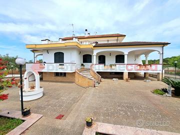 Villa o villino Surano [Pogg01VRG]