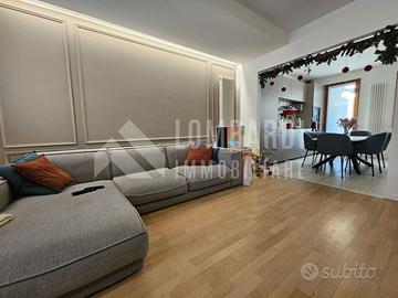 Villa a schiera di testa