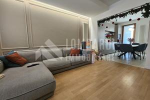 Villa a schiera di testa