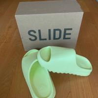 Yeezy Slide