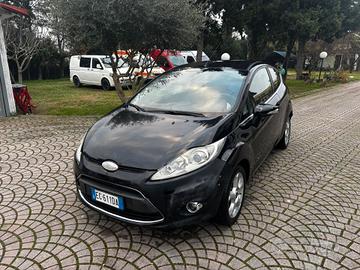 Ford Fiesta 1.4 3 porte Bz.- GPL Titanium IDONEA P