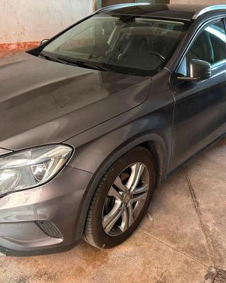 Mercedes-Benz GLA 200 CDI 136 CV Sport 2014