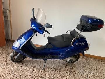 Moto piaggio hexagon 125 epoca