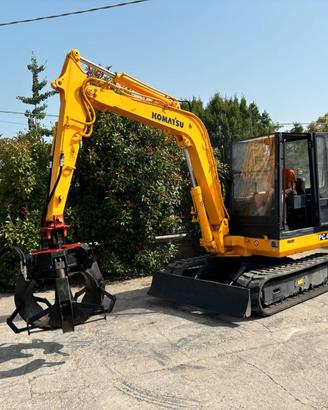 E189 ESCAVATORE KOMATSU PC40
