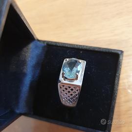 ANELLO UOMO ARGENTO 925 con TOPAZIO BLU SVIZZERO.