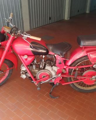 Motoguzzi Airone 250 appartenuto a pilota