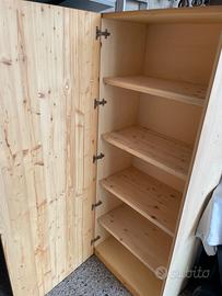 Armadio in legno multistrato