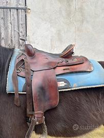 Sella western podium