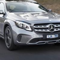 Mercedes GLA Supporto targa portatarga