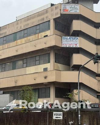 CAPANNONE MOLAZZANA GENOVA