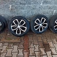 cerchi in lega da  r16 per nuova Clio  e  yaris