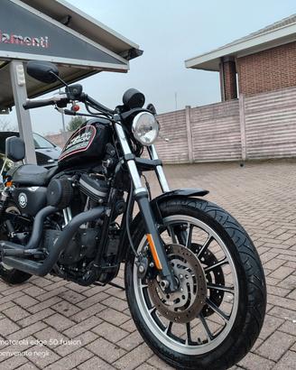 Harley-davidson 883 Sportster R PERMUTA