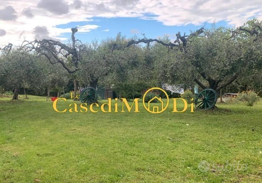 Terreno di 2050 m² a Livorno - Vista 5