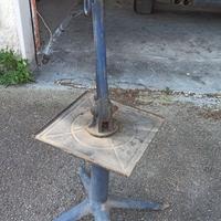 Cavalletto professionale per manutenzione bici