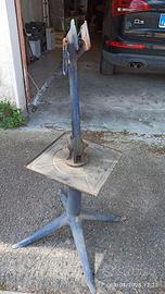 Cavalletto professionale per manutenzione bici