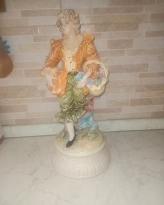 Statuetta Capodimonte vintage altezza 35,