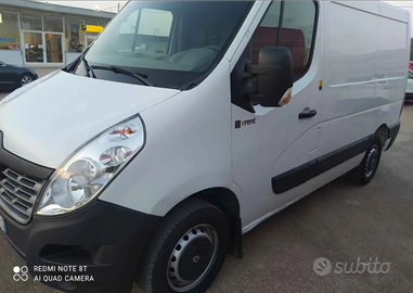 Renault Master III van