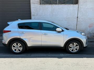 Kia sportage automatica 1.7 cv141 anno 2018