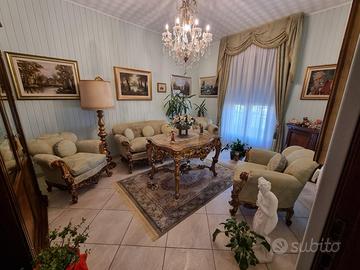Salotto stile Luigi XIV