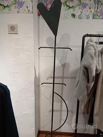 Arredamento per negozio