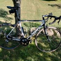 BICI IN CARBONIO FOCUS IZALCO