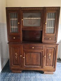 Credenza per la cucina