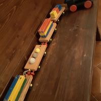 Trenino in legno