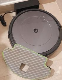 Irobot Roomba Combo - Robot Aspira e Lava