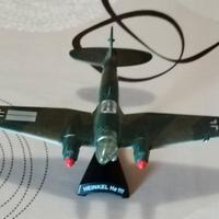 modellino heilkel he111