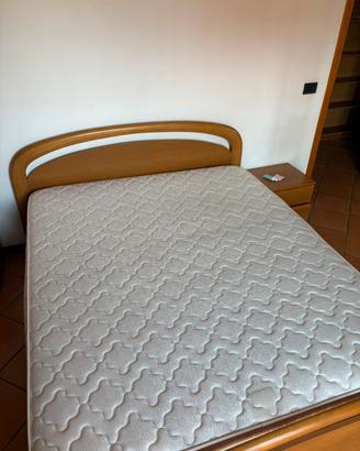 Letto matrimoniale + materasso