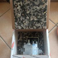 Radiant Valvola Gas Sit 848 Sigma 30-00134 NUOVA!!