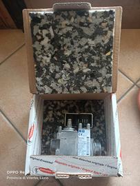 Radiant Valvola Gas Sit 848 Sigma 30-00134 NUOVA!!
