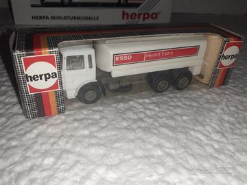 camion cisterna esso modellismo ferroviario  herpa
