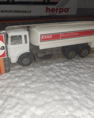 camion cisterna esso modellismo ferroviario  herpa