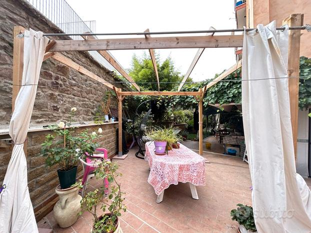 Murialdo:casa unica con giardino,terrazzo e p.auto